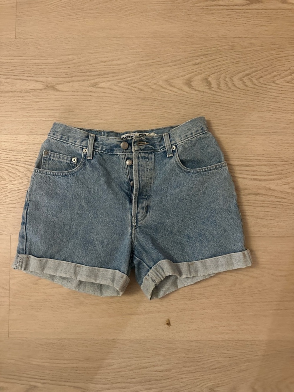 Vintage GAP Rolled Hem Denim Shorts